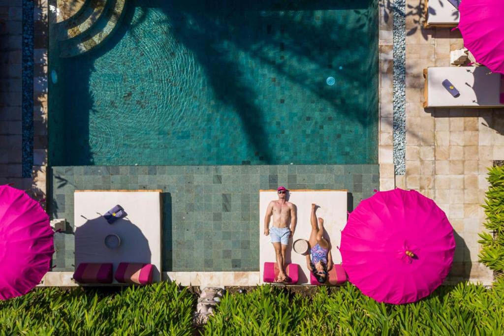 PinkPrivate Sanur piscina