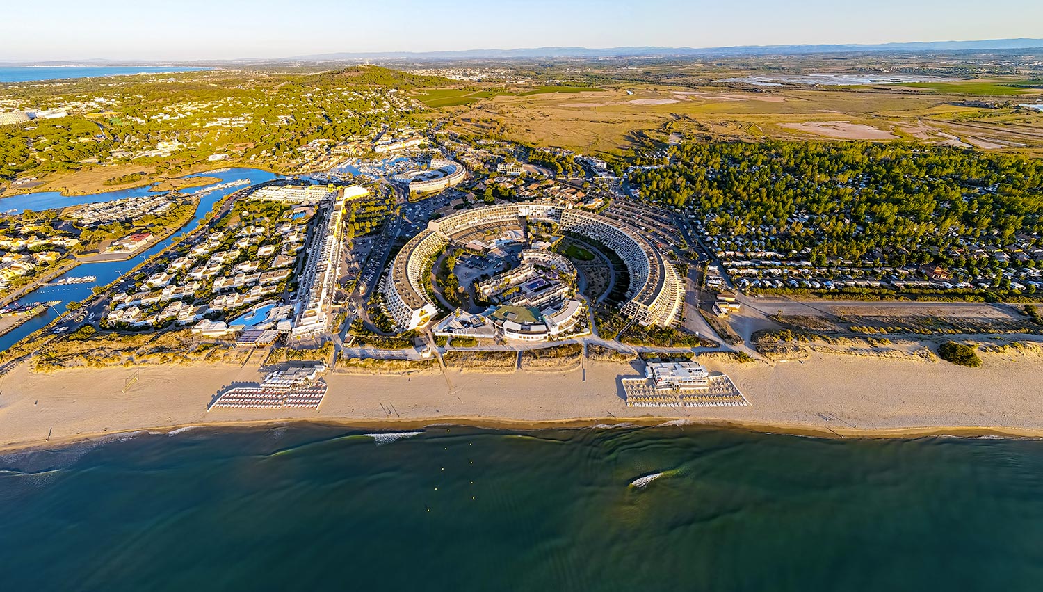 cap d'agde villaggio naturista scambista