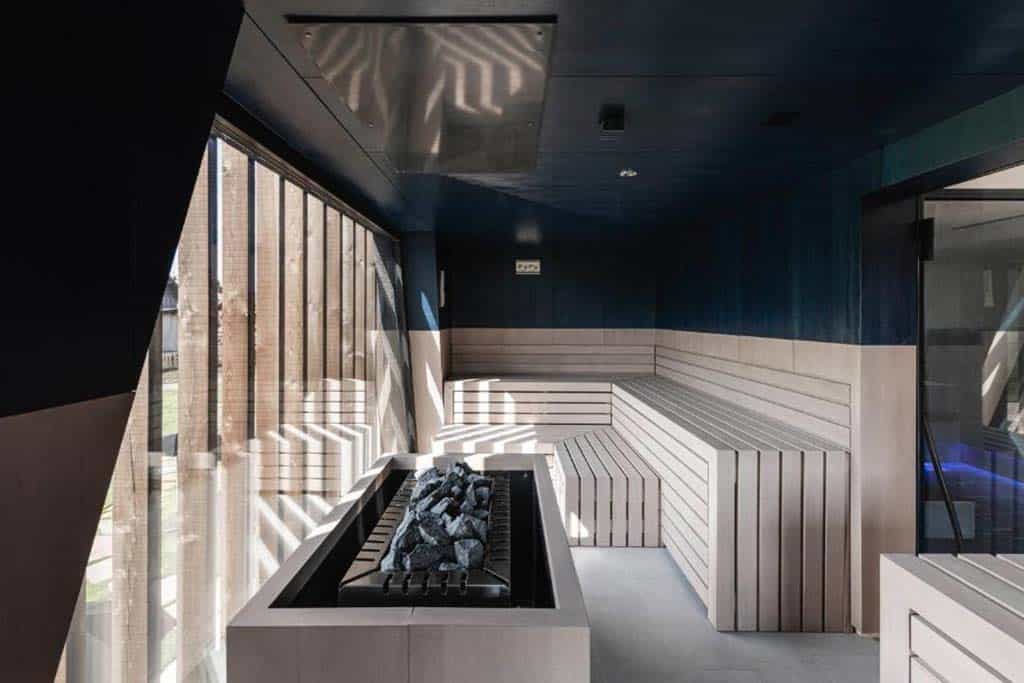 AEON Hotel sauna