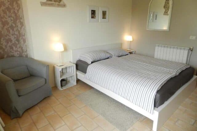 Rosa nel Pozzo Apartments and B&B