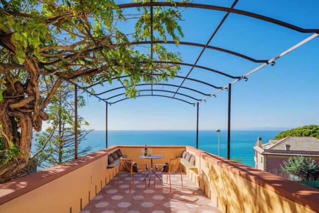 Villa Riviera Resort