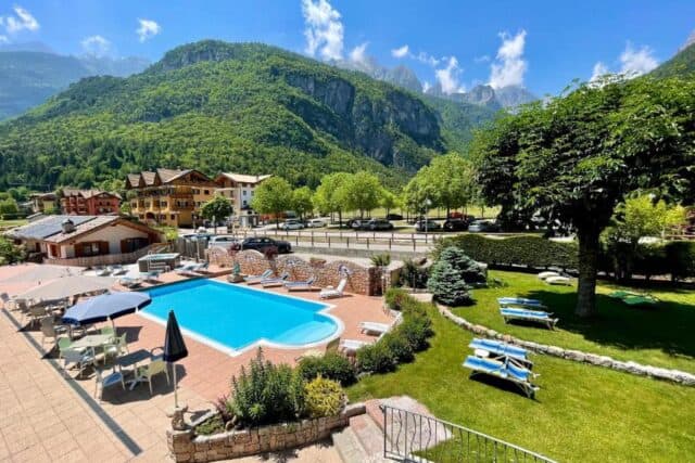AlleDolomiti Boutique Lake Hotel